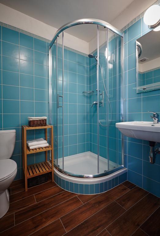 Queen Bee Apartments Prag Zimmer foto